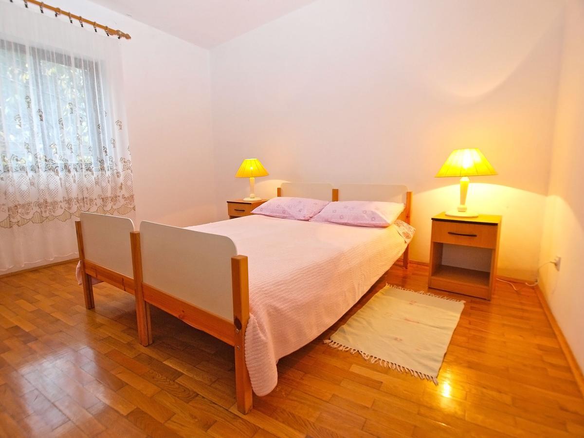 Apartments Dvorine 1210 Banjole Ngoại thất bức ảnh