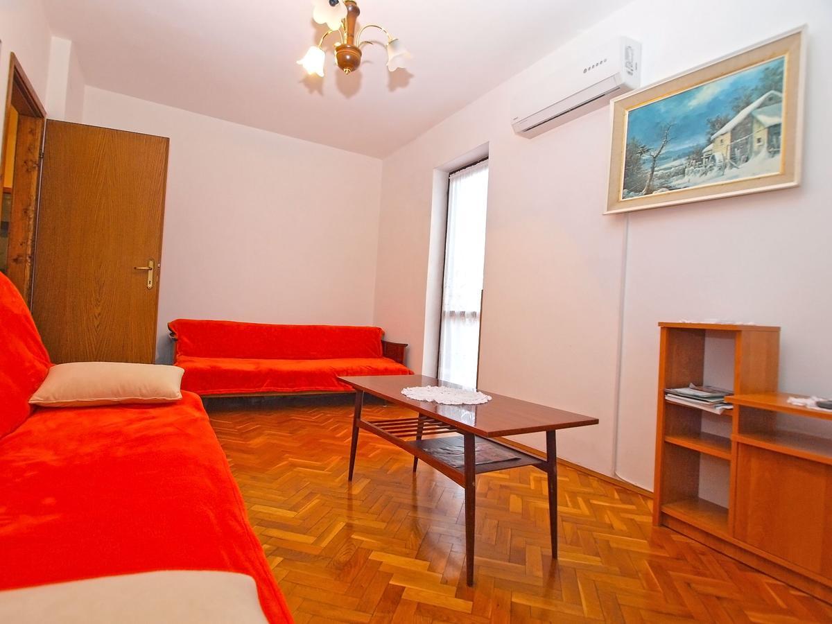 Apartments Dvorine 1210 Banjole Ngoại thất bức ảnh