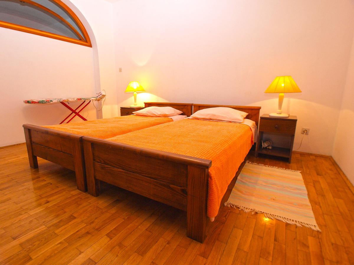 Apartments Dvorine 1210 Banjole Ngoại thất bức ảnh