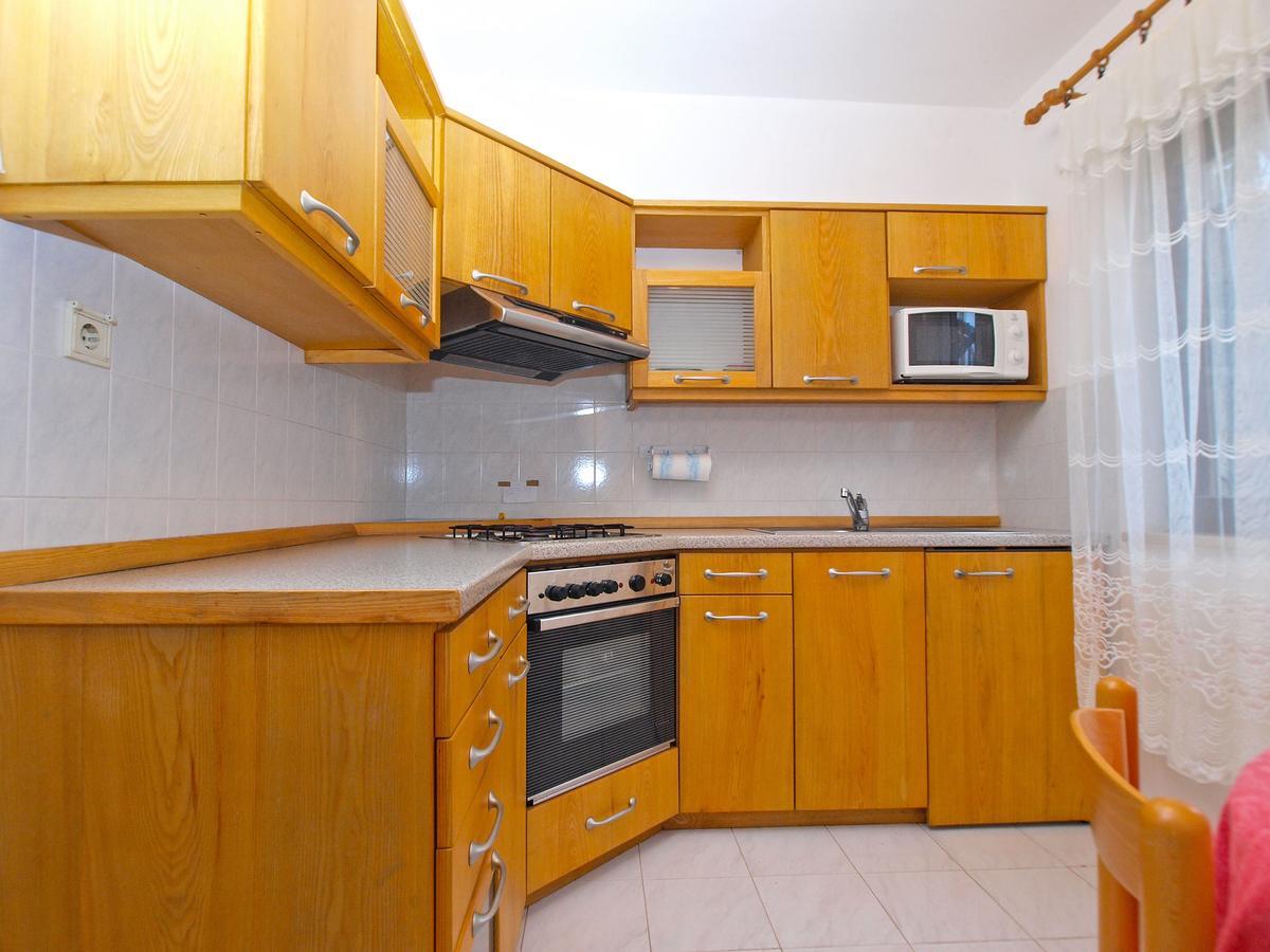 Apartments Dvorine 1210 Banjole Ngoại thất bức ảnh
