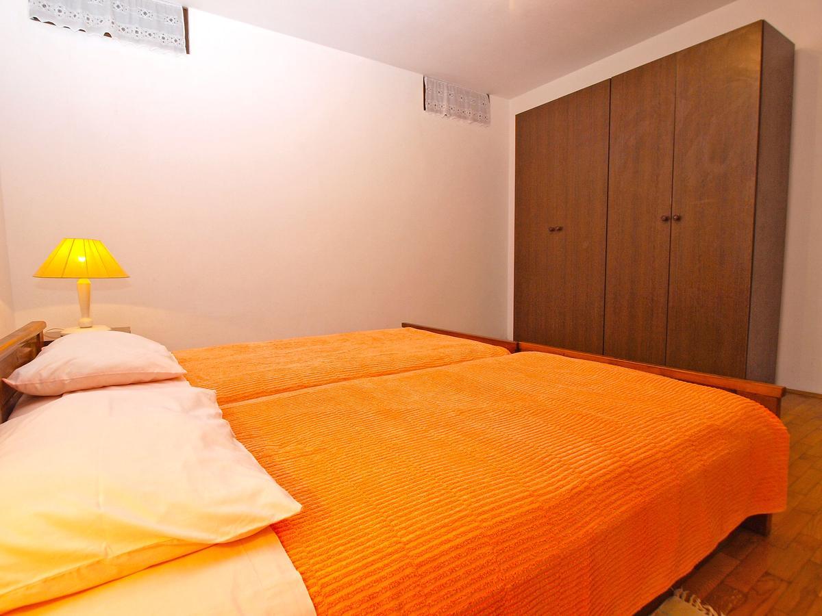 Apartments Dvorine 1210 Banjole Ngoại thất bức ảnh